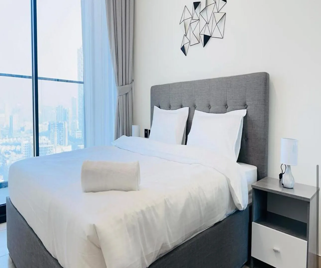 Oyo Home 1408 Standard 1Bedroom Apartment Binghatti Emerald Dubai 0*,  United Arab Emirates